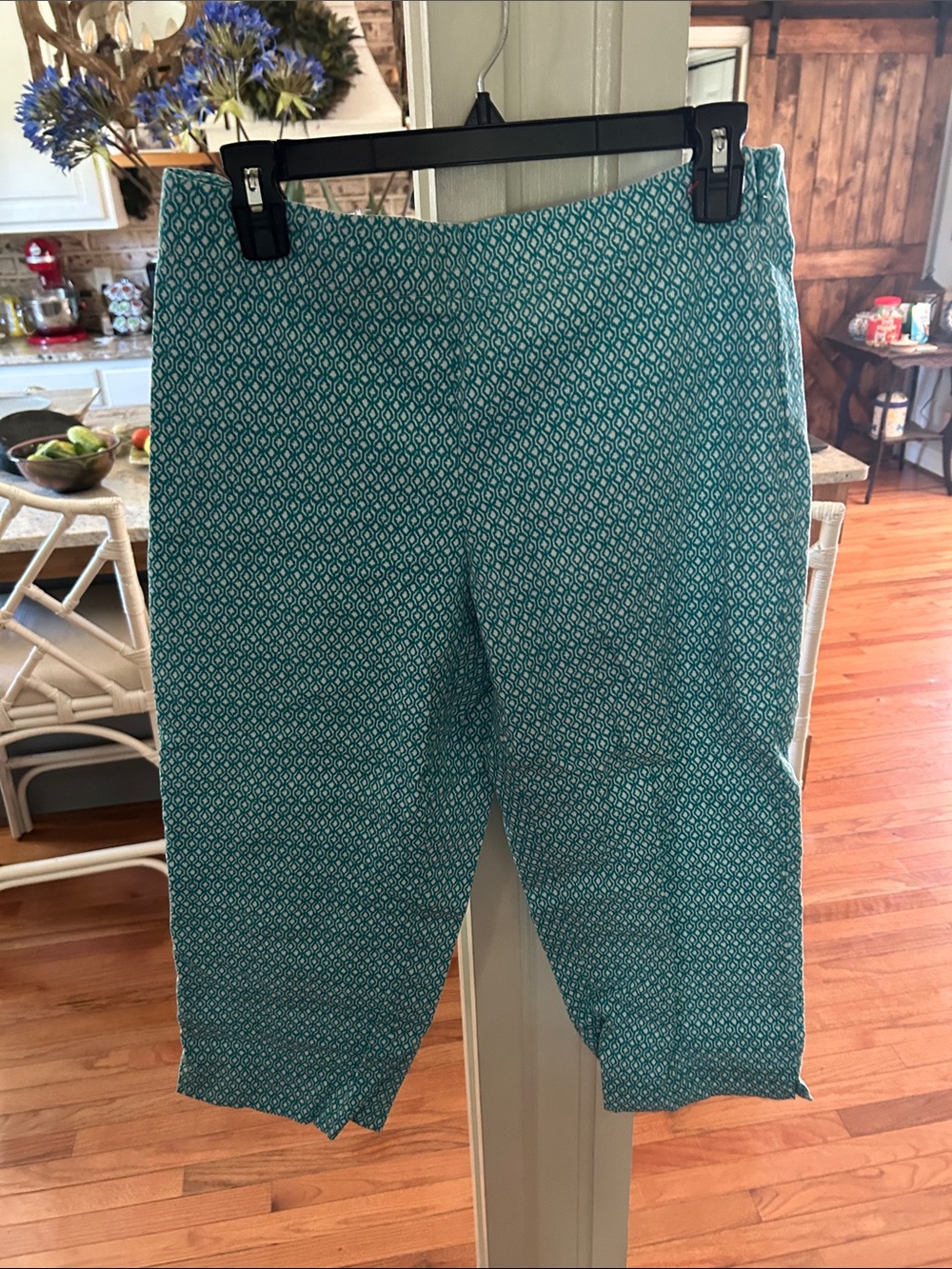 Talbots Teal Diamond-Print Cropped Capris